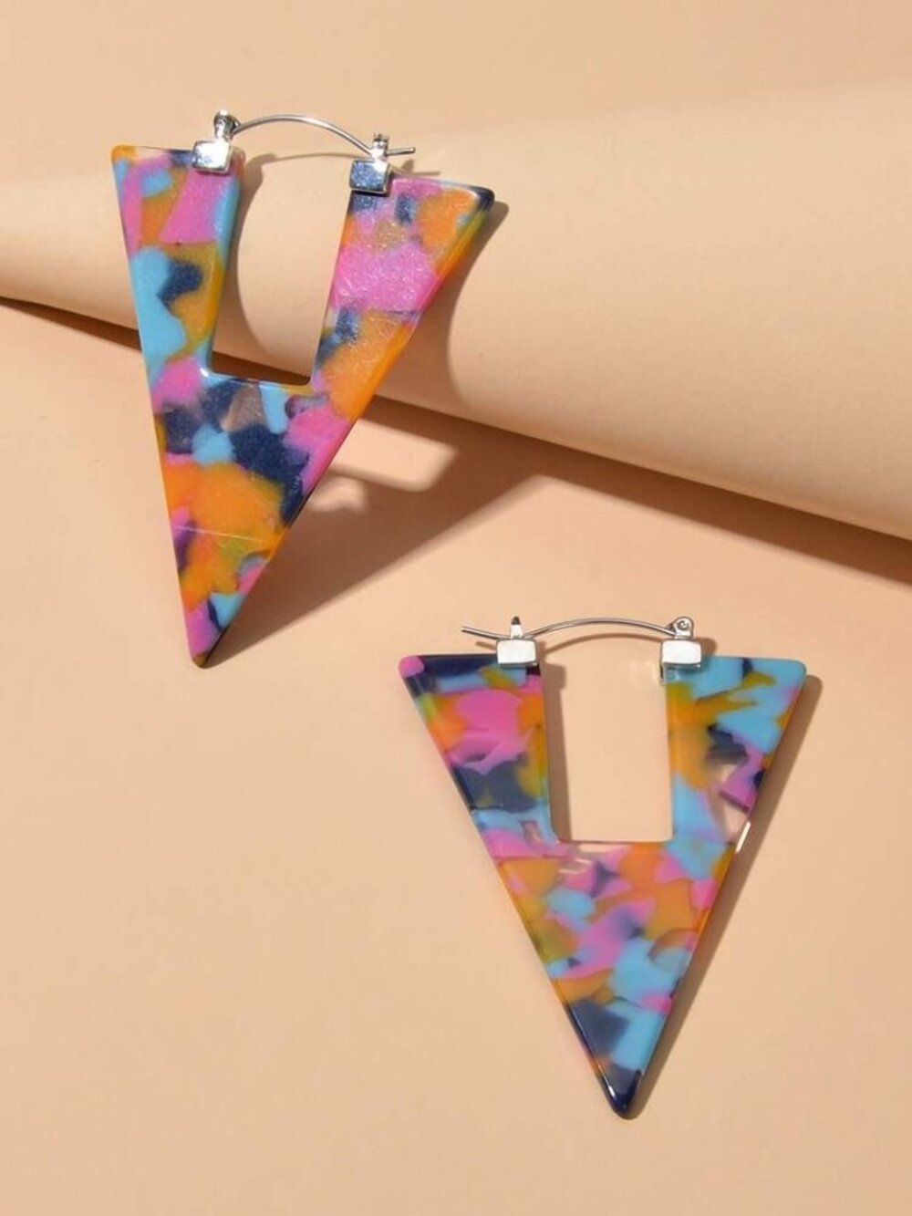 NEW SHEIN Colorful Resin Triangle Drop Earrings - Multicolor